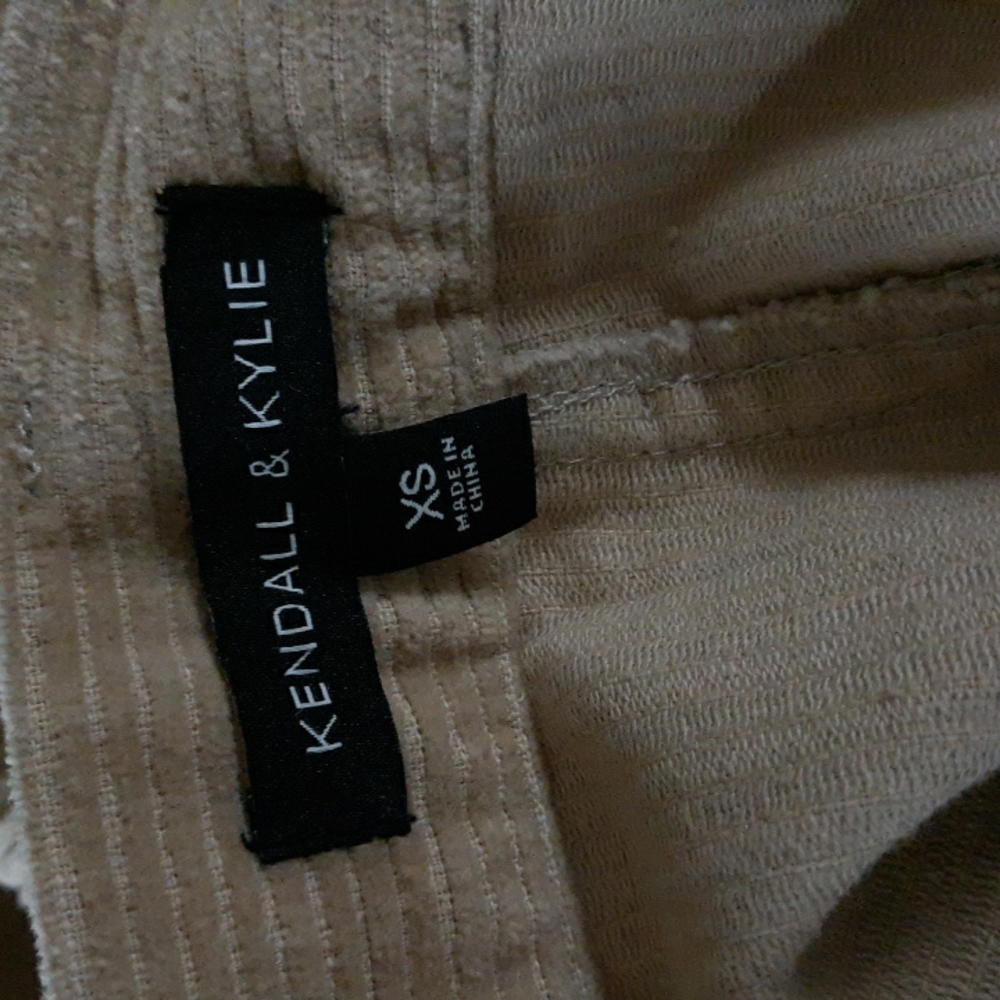 Kendall & Kylie skirt - Picture 4 of 5